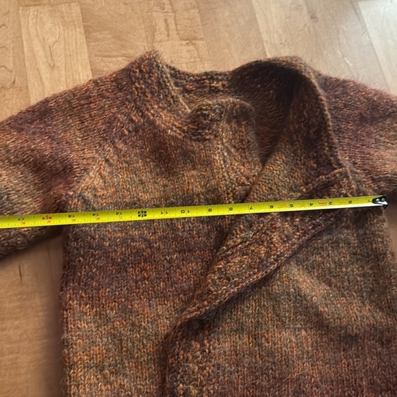 Women's hand knitted beautiful wool wooden buttons, Knit cardi wood buttons - Picture 13 of 13